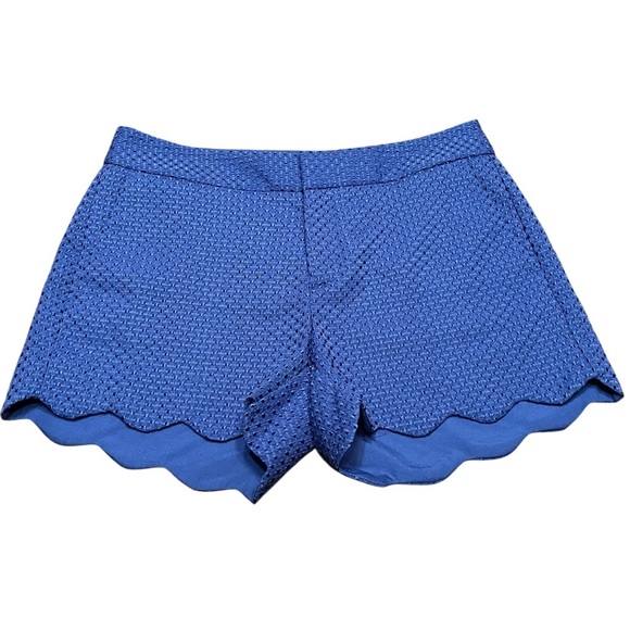 Elle Pants - Elle Textured Scalloped Hem Shorts Blue Size 4